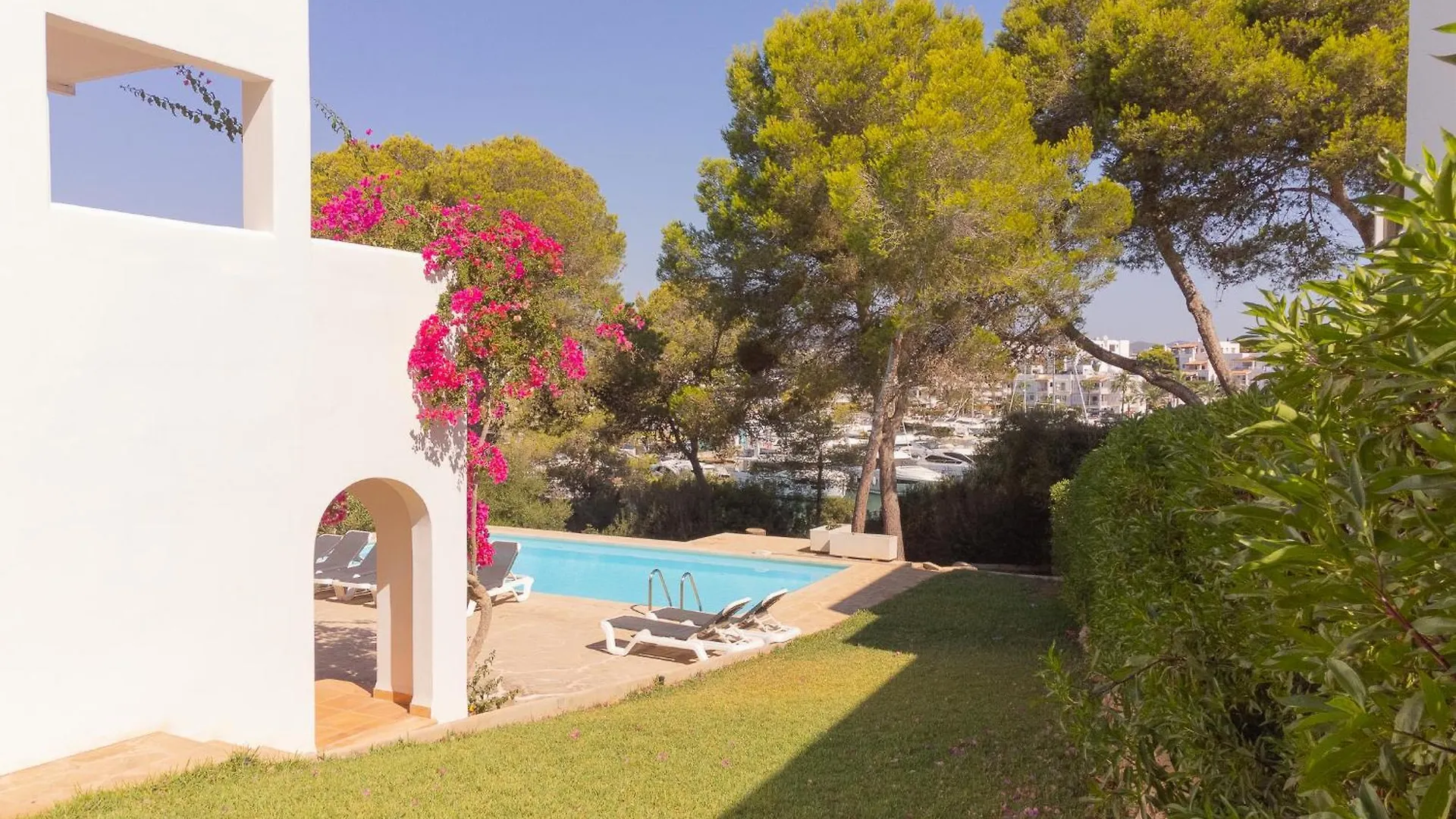 Villa Vistamar Cala d'Or  Spain
